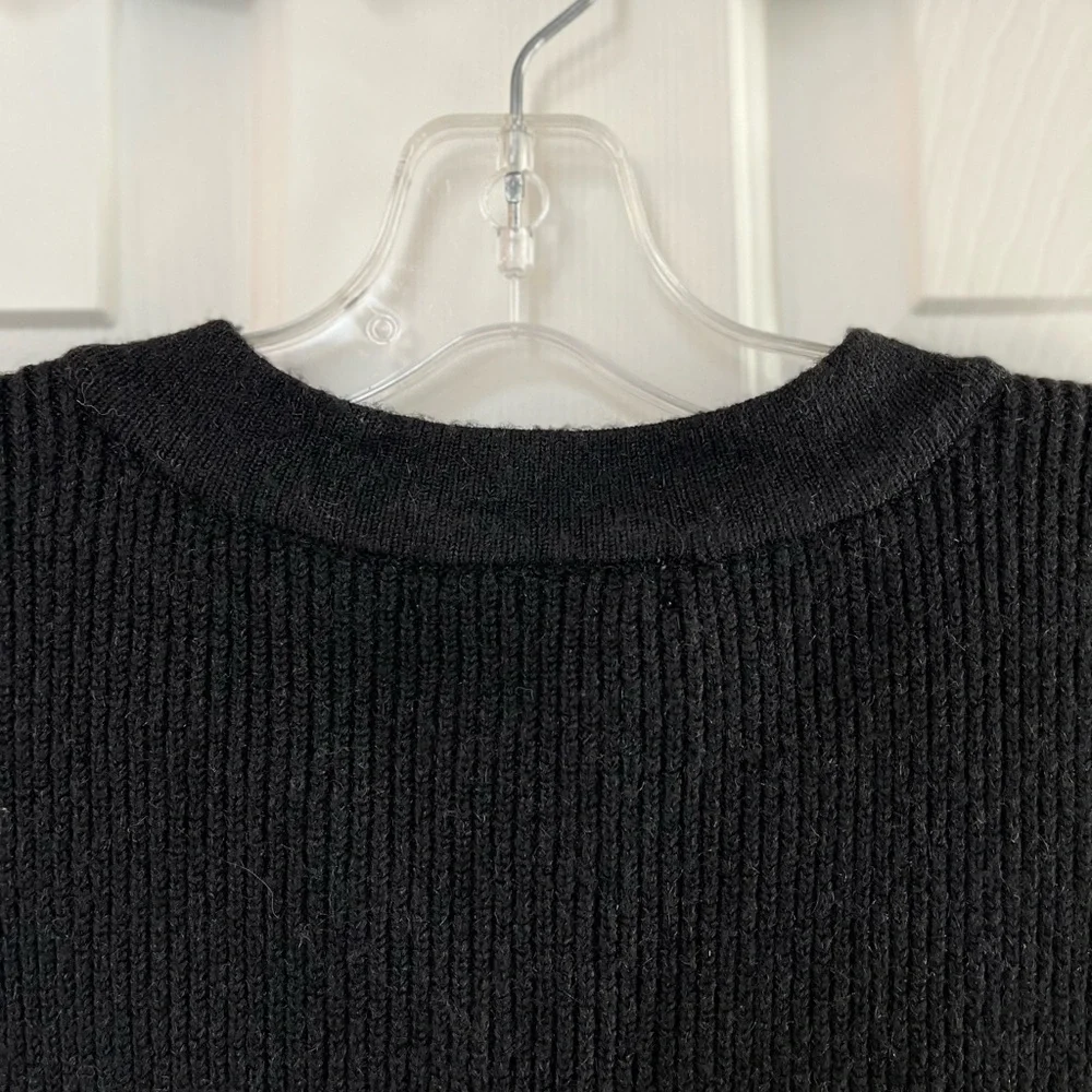 SOLD NWT Oak + Fort Black Relaxed Button Front Vest Cardigan M - Picture 12 of 16